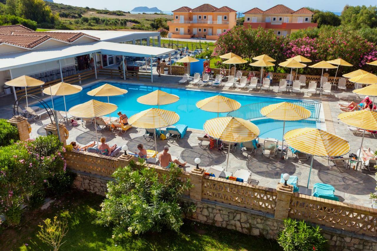 Cavo D' Oro Hotel & Suites Kalamákion Eksteriør billede