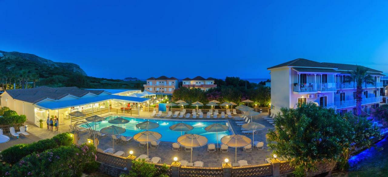 Cavo D' Oro Hotel & Suites Kalamákion Eksteriør billede